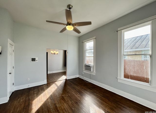 506 W Drexel Ave Apt 1, San Antonio, TX 78210