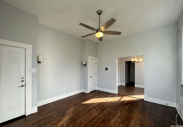 506 W Drexel Ave Apt 1, San Antonio, TX 78210