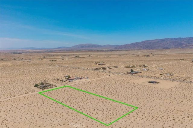 4106 Alfalfa, 29 Palms, CA 92277
