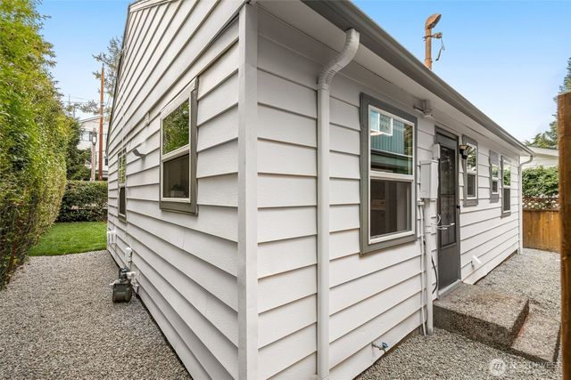 8150 13th Avenue SW, Seattle, WA 98106