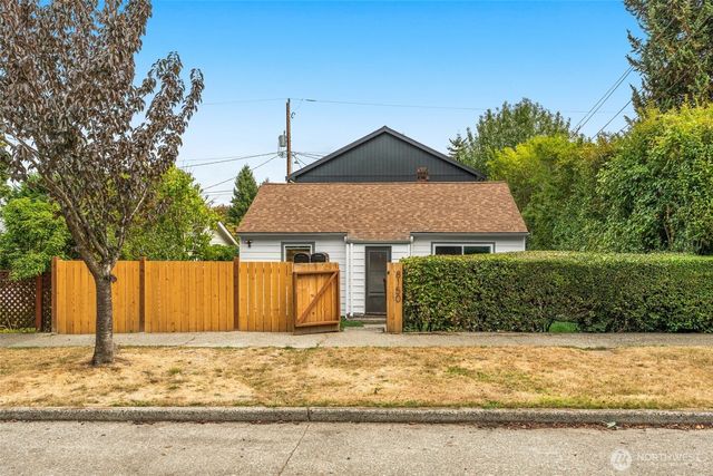 8150 13th Avenue SW, Seattle, WA 98106