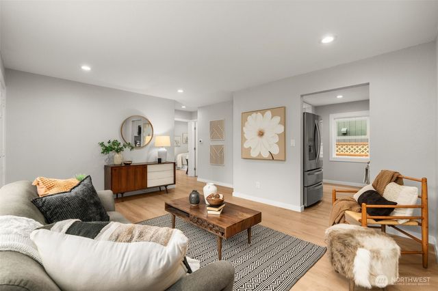 8150 13th Avenue SW, Seattle, WA 98106