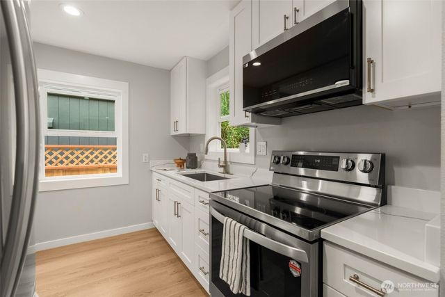 8150 13th Avenue SW, Seattle, WA 98106