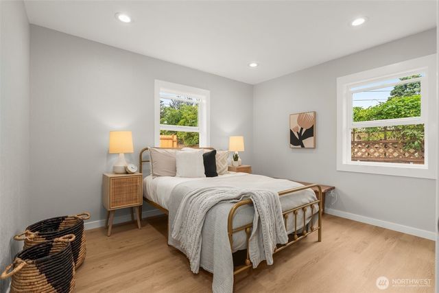 8150 13th Avenue SW, Seattle, WA 98106