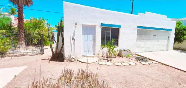 1932 S Barona, Palm Springs, CA 92264