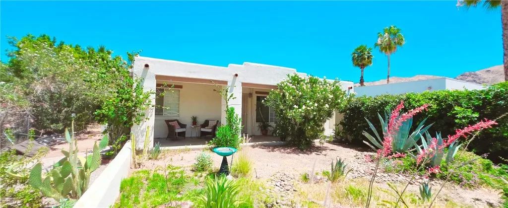 1932 S Barona, Palm Springs, CA 92264