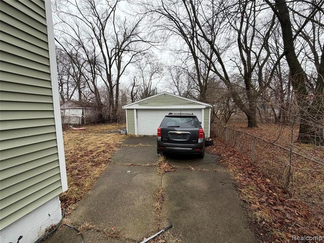 16188 Chatham Street, Detroit, MI 48219