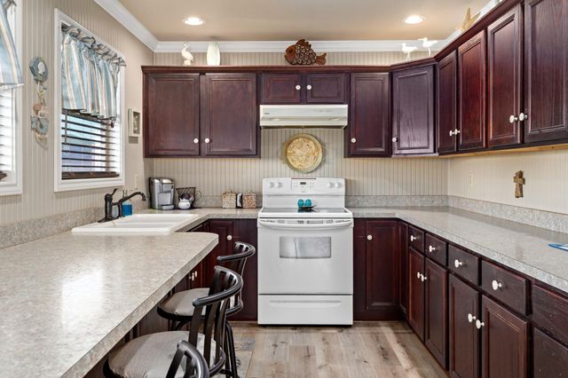 1515 Galveston Avenue, Port Bolivar, TX 77650