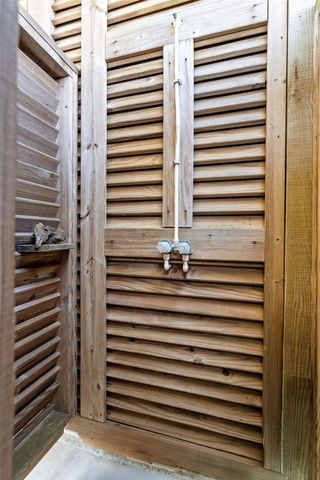 1515 Galveston Avenue, Port Bolivar, TX 77650