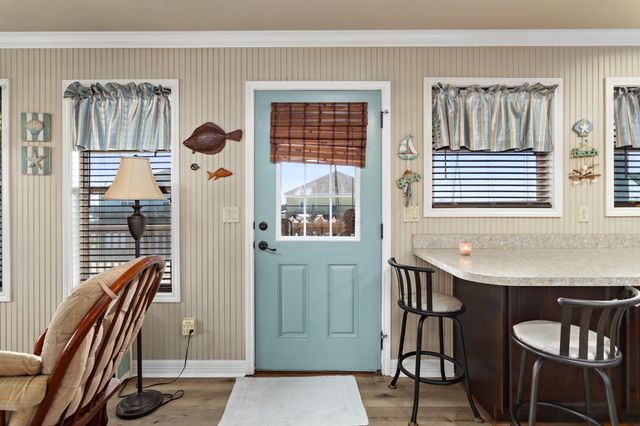 1515 Galveston Avenue, Port Bolivar, TX 77650