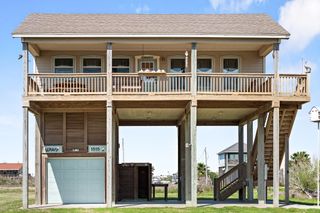 1515 Galveston Avenue, Port Bolivar, TX 77650