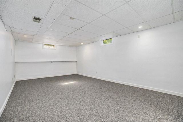 449 Cleveland Street, Coopersville, MI 49404