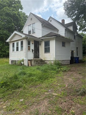 9918 Gibson Avenue, Cleveland, OH 44105