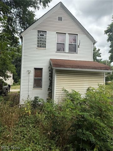 9918 Gibson Avenue, Cleveland, OH 44105
