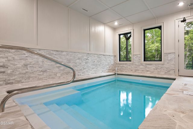 1222 Reedmont Way, Sevierville, TN 37876