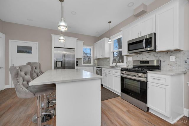 1805 De Armand Avenue, North College Hill, OH 45239