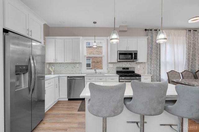 1805 De Armand Avenue, North College Hill, OH 45239