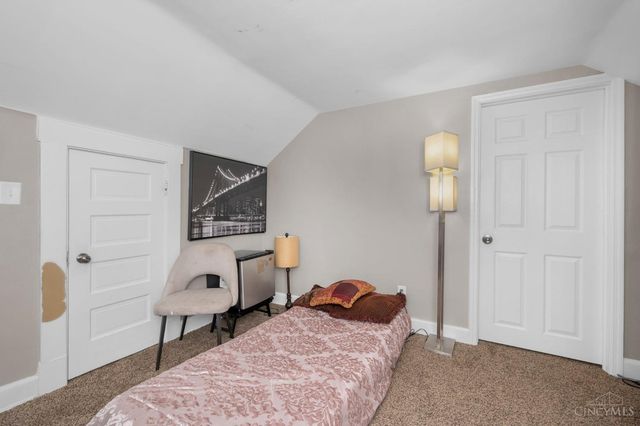 1805 De Armand Avenue, North College Hill, OH 45239