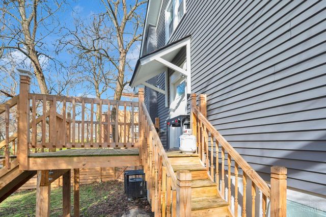 1805 De Armand Avenue, North College Hill, OH 45239