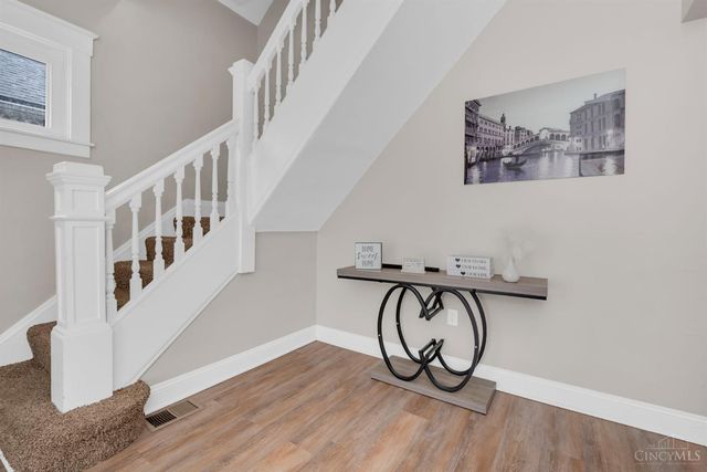 1805 De Armand Avenue, North College Hill, OH 45239