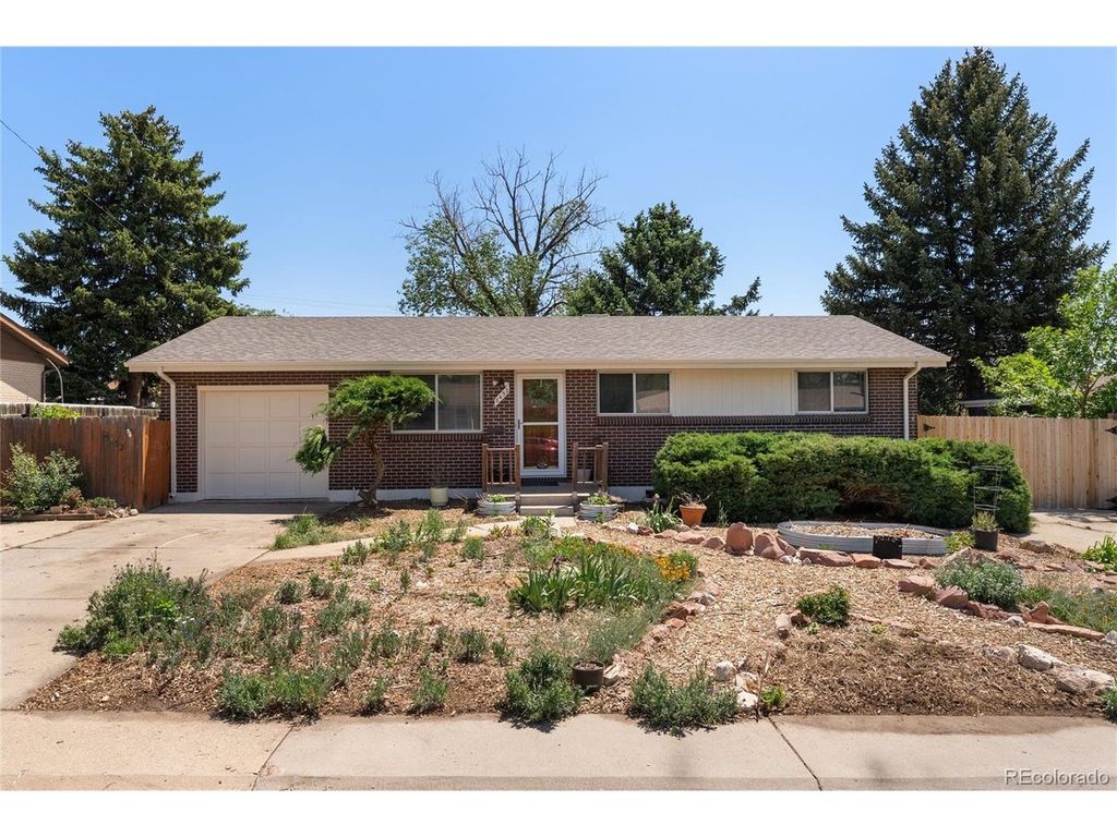 8452 Rutgers St, Westminster, CO 80031