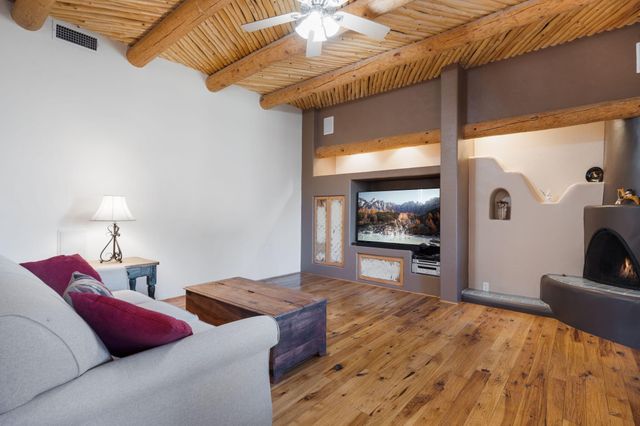 266 San Andres Road, Corrales, NM 87048