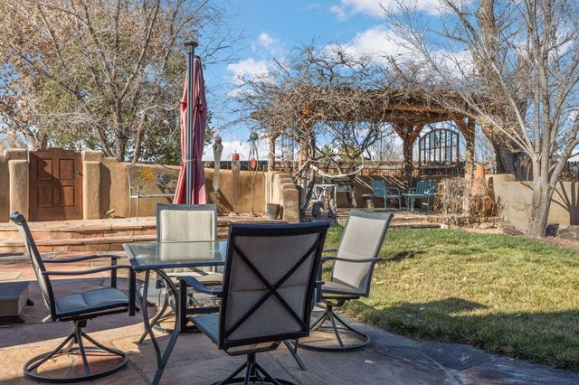 266 San Andres Road, Corrales, NM 87048