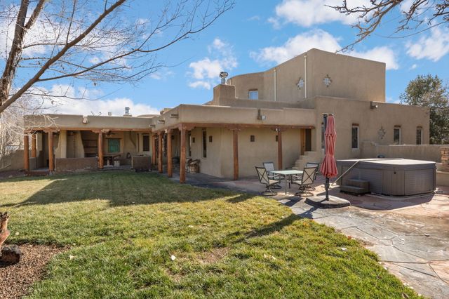 266 San Andres Road, Corrales, NM 87048