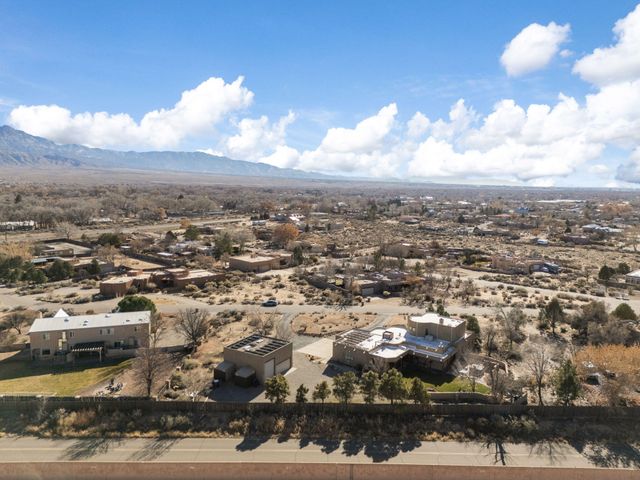 266 San Andres Road, Corrales, NM 87048