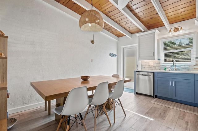 6006 MIDNIGHT PASS ROAD 44, Sarasota, FL 34242