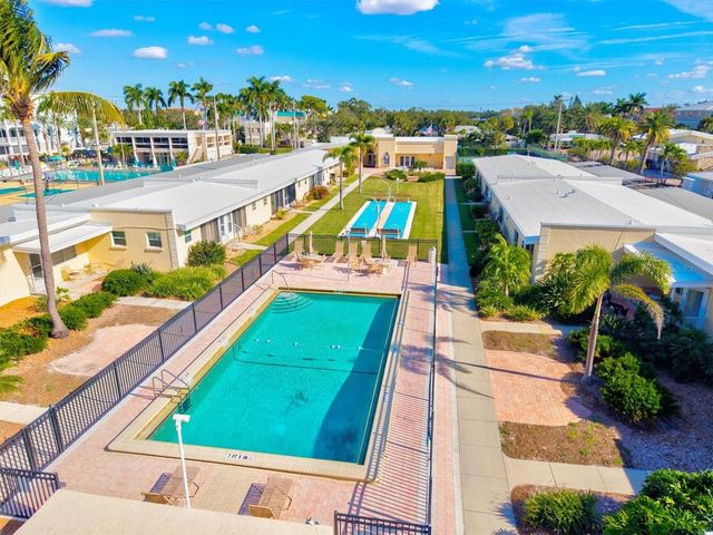 6006 MIDNIGHT PASS ROAD 44, Sarasota, FL 34242