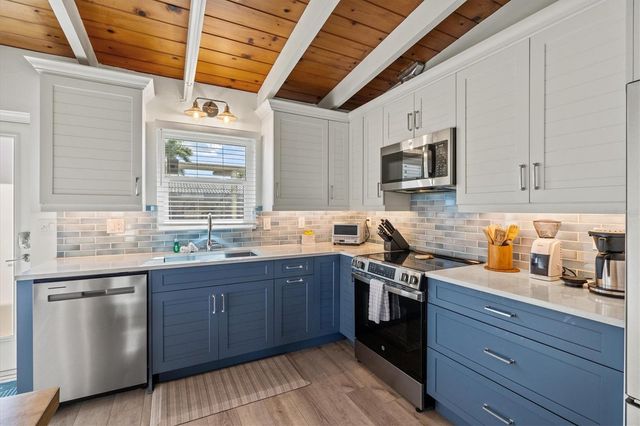 6006 MIDNIGHT PASS ROAD 44, Sarasota, FL 34242