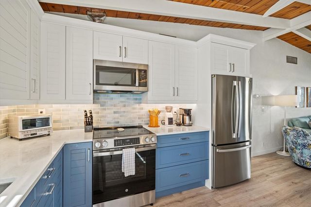 6006 MIDNIGHT PASS ROAD 44, Sarasota, FL 34242