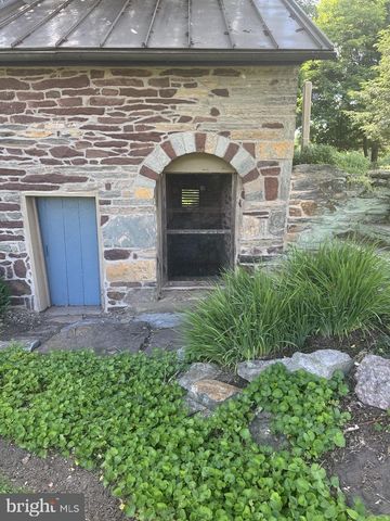 262 ORRTANNA RD, Mc Knightstown, PA 17343