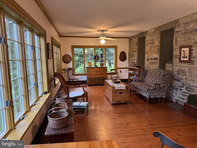 262 ORRTANNA RD, Mc Knightstown, PA 17343
