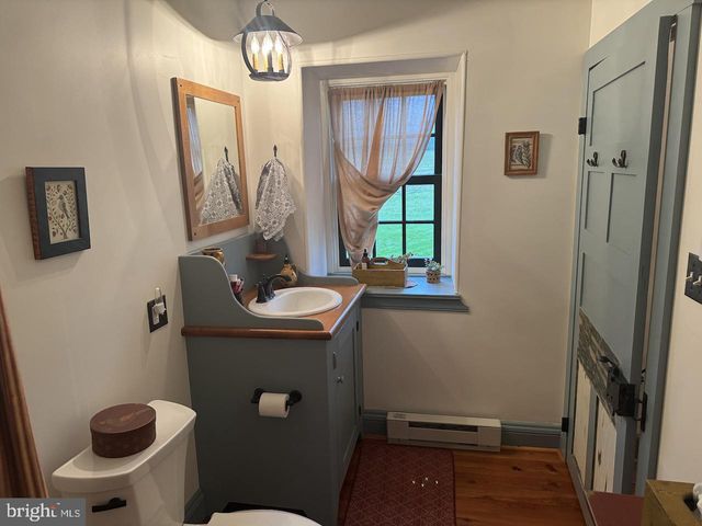 262 ORRTANNA RD, Mc Knightstown, PA 17343