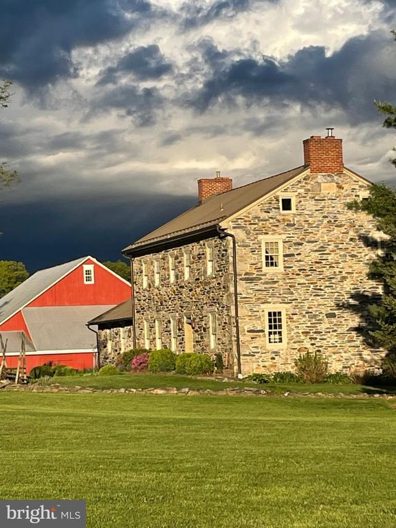 262 ORRTANNA RD, Mc Knightstown, PA 17343