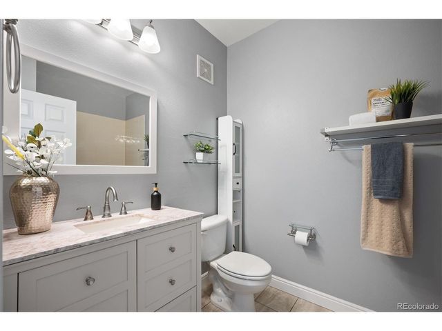 2819 Syracuse Ct 232, Denver, CO 80238