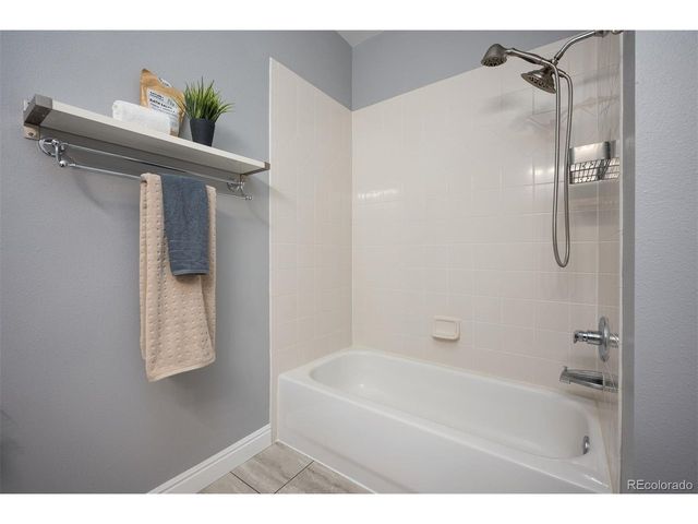 2819 Syracuse Ct 232, Denver, CO 80238