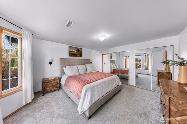 1012 36th Street, Bellingham, WA 98229