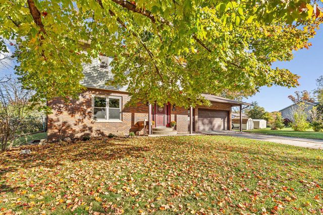 1614 Rondarwal Lane, Faribault, MN 55021