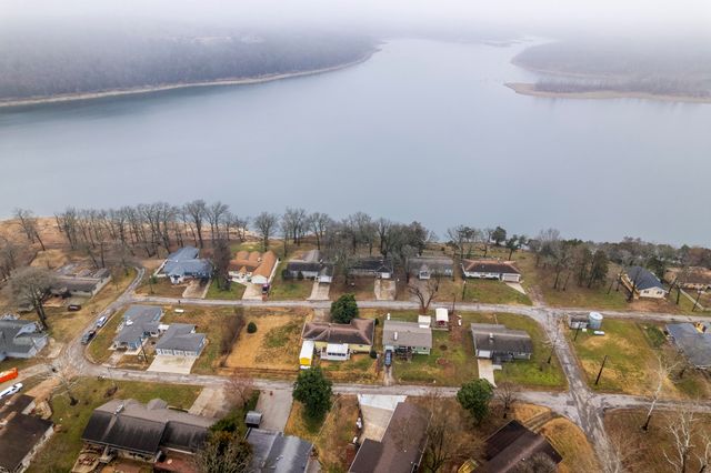 87 Bluff Lane, Shell Knob, MO 65747