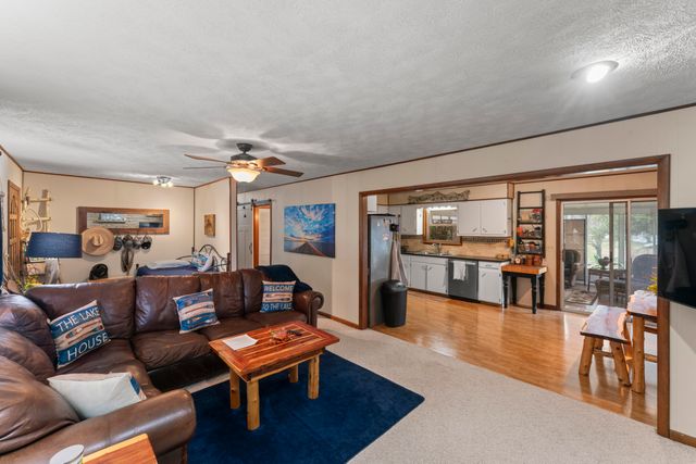 87 Bluff Lane, Shell Knob, MO 65747