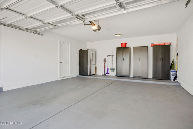 6863 E KELTON Lane, Scottsdale, AZ 85254