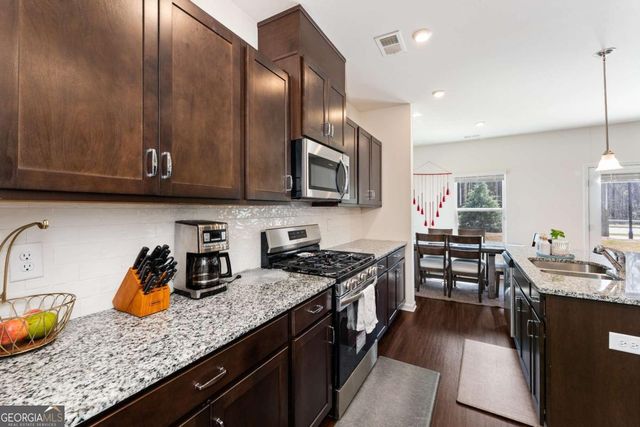 1114 Chastain Drive, Sugar Hill, GA 30518