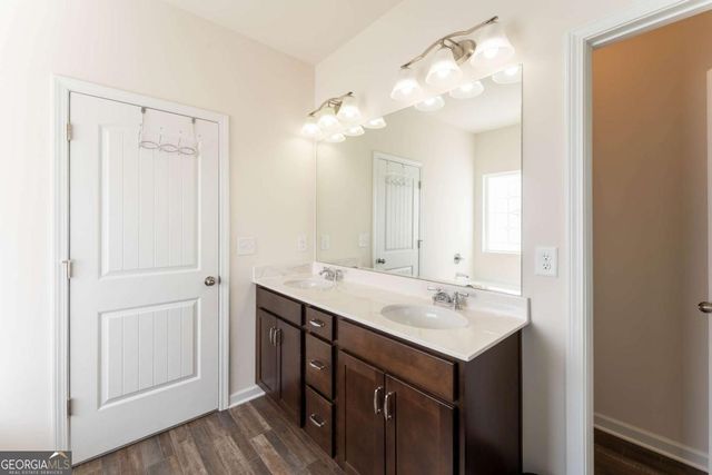 1114 Chastain Drive, Sugar Hill, GA 30518