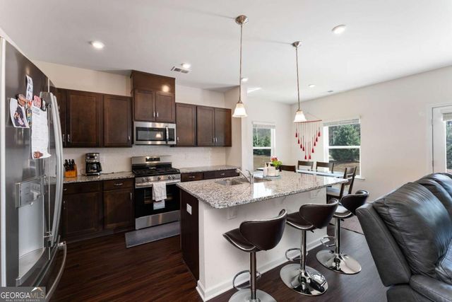 1114 Chastain Drive, Sugar Hill, GA 30518