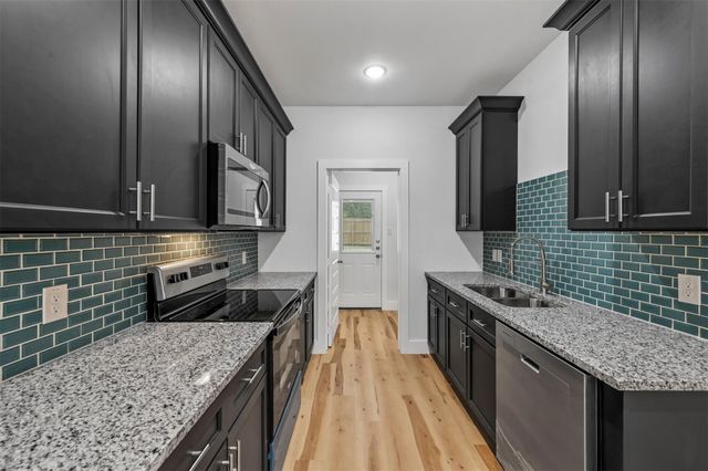 6127 Tejas Drive, Mabank, TX 75156