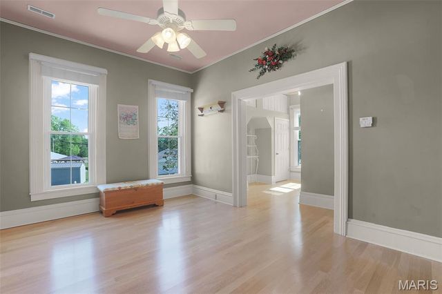 409 W Central Street, Bethalto, IL 62010