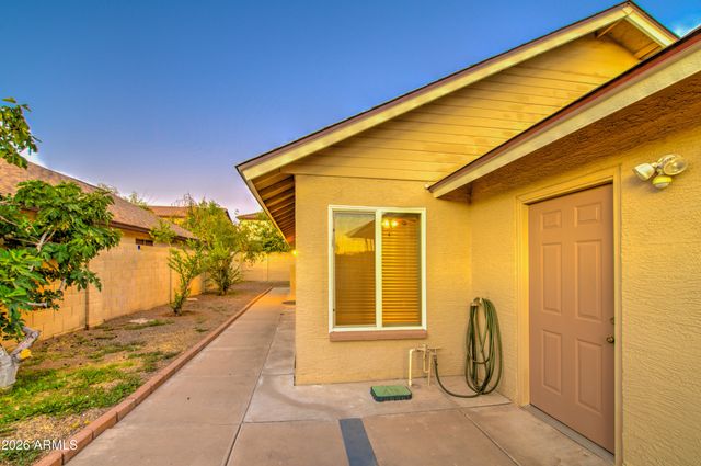 18223 N 19th Street, Phoenix, AZ 85022